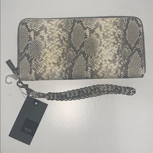 Snake skin clutch wristlet, brand new
